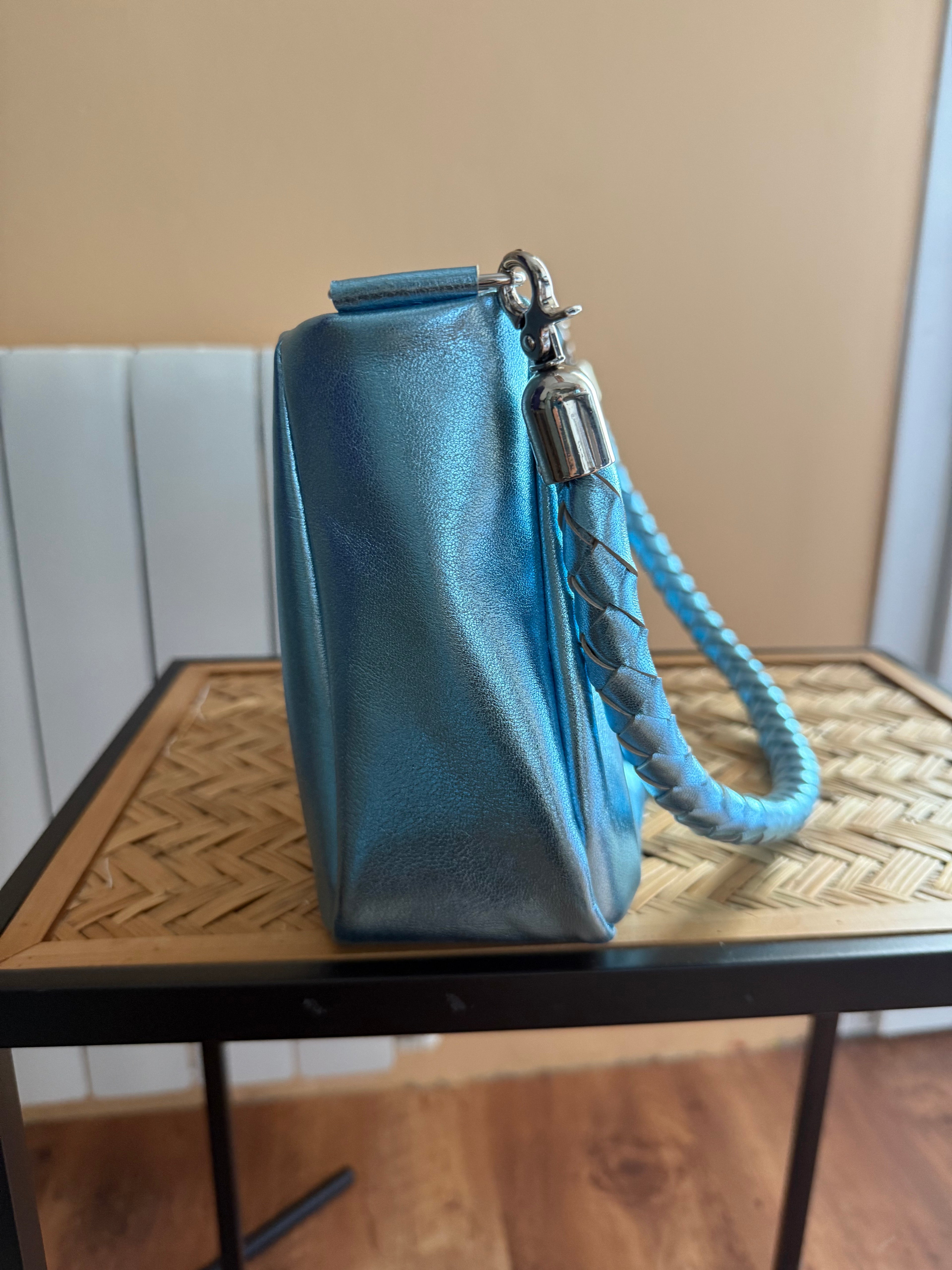 Sac Petite Maïa en bleu lisse